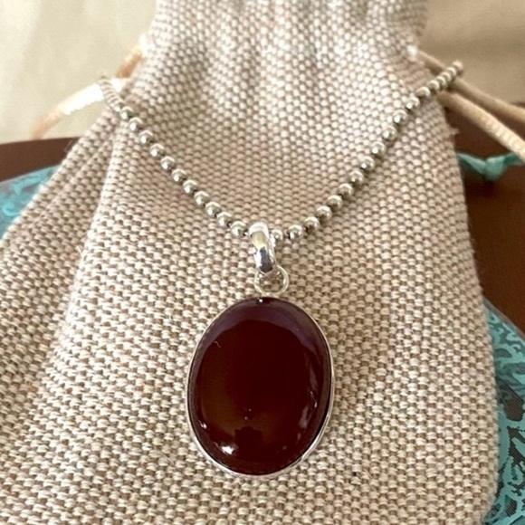 Carnelian Sterling Silver Pendant & Chain - Picture 1 of 9